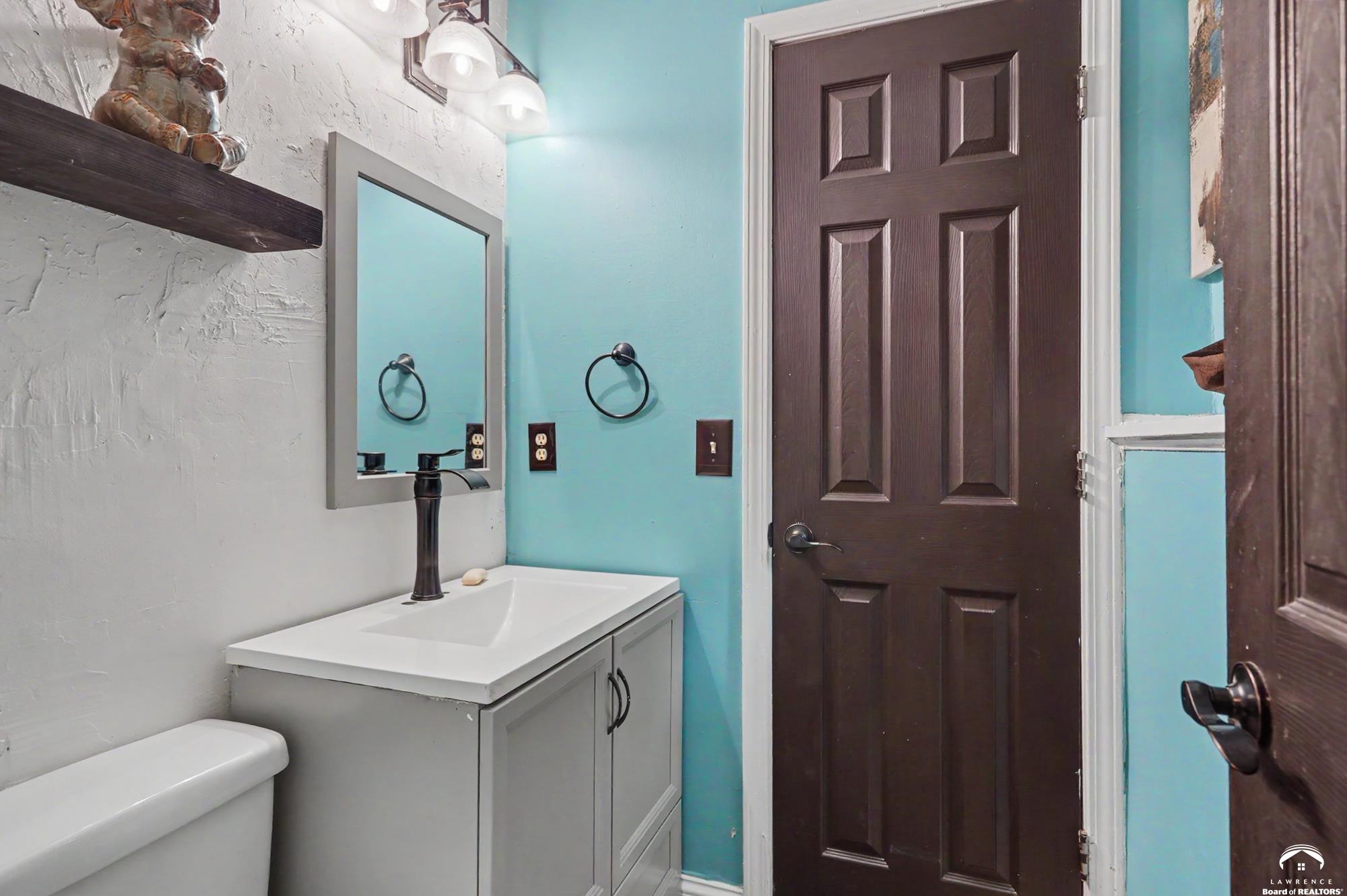 2545 Ousdahl Road Lawrence, KS 66046 - Photo 11 of 42