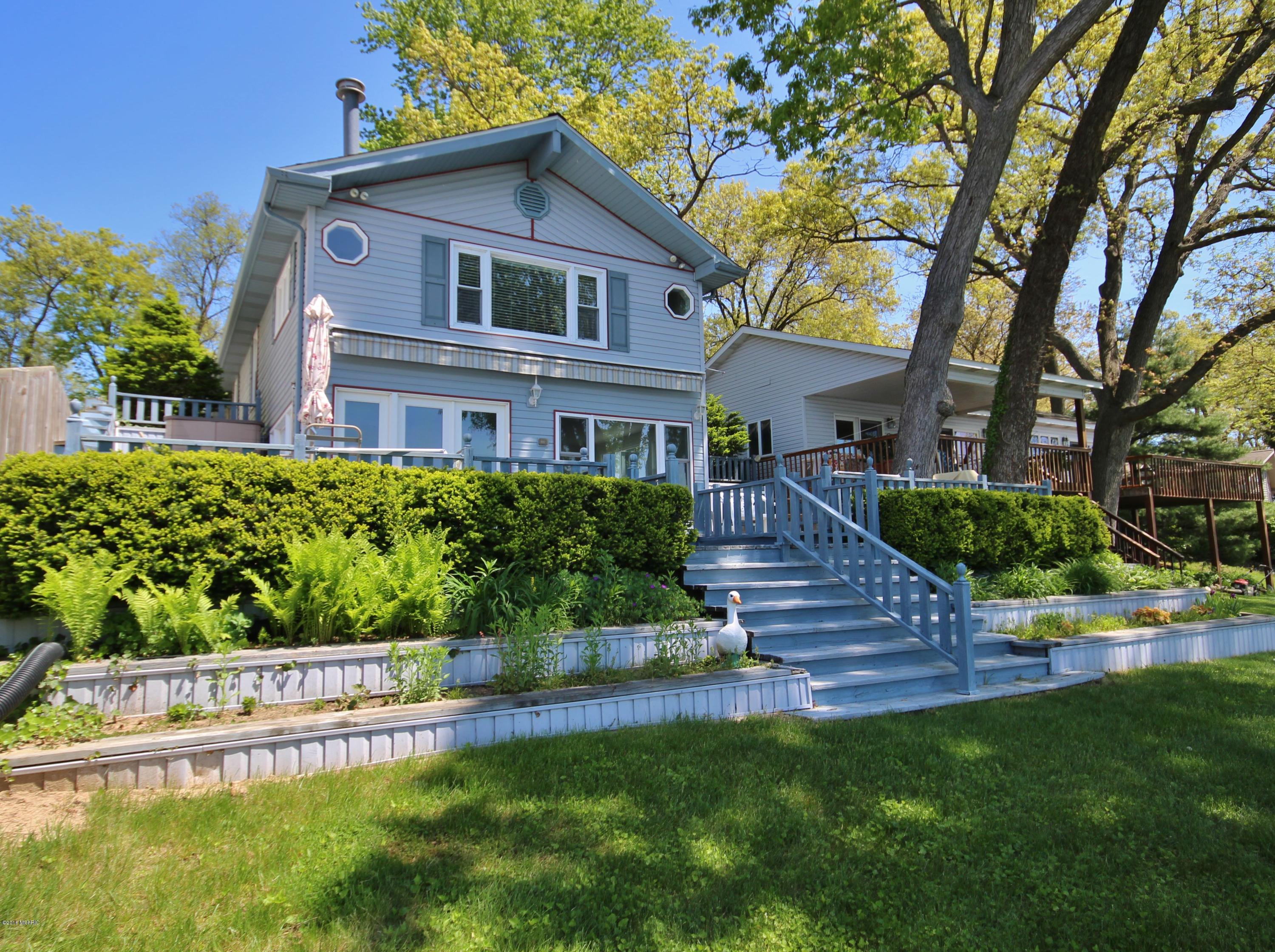 57568 Gearharts Landing Road Three Rivers, MI 49093 - Photo 1 of 40 IMG_0237
