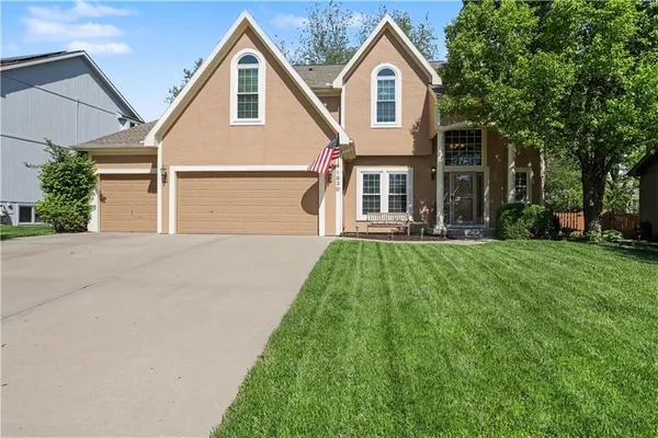 $499,999 | 1830 Parkside Drive, Liberty, MO 64068