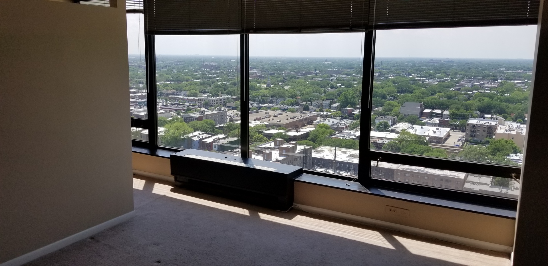 5445 North Sheridan Road, Unit 2707 Chicago, IL 60640 - Photo 9 of 15