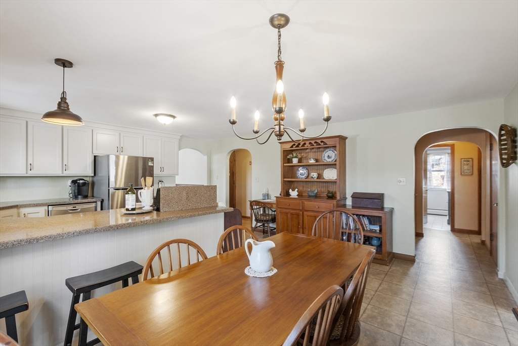 17 Siani Road Leicester, MA 01542 - Photo 12 of 28
