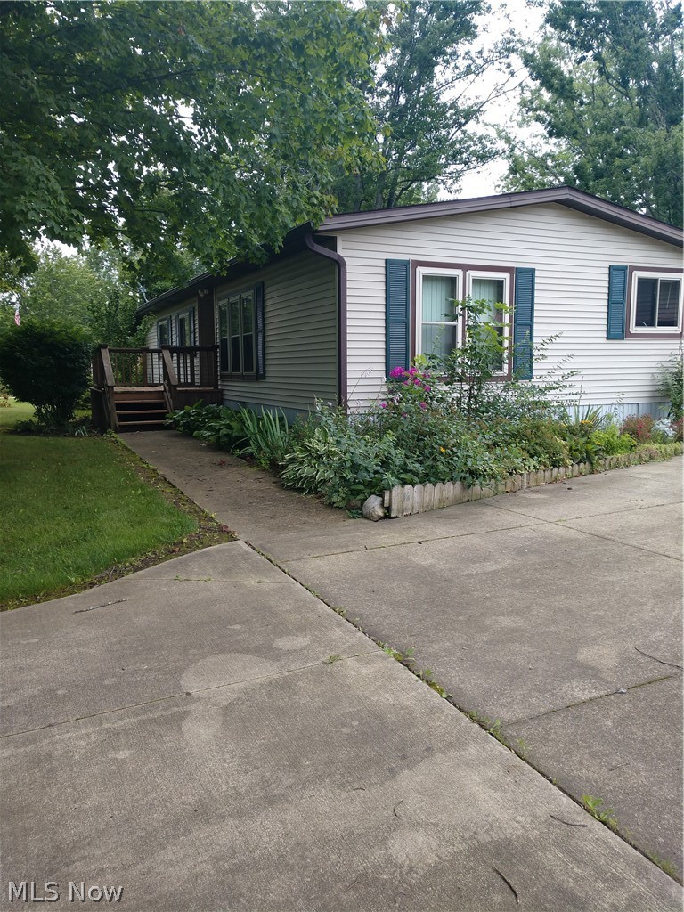 51182 Haigh Road Oberlin, OH 44074 - Photo 2 of 10