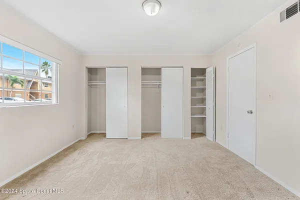 $1,200 | 132 Bristol Court, Melbourne, FL 32935