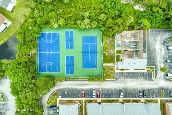 $1,200 | 132 Bristol Court, Melbourne, FL 32935