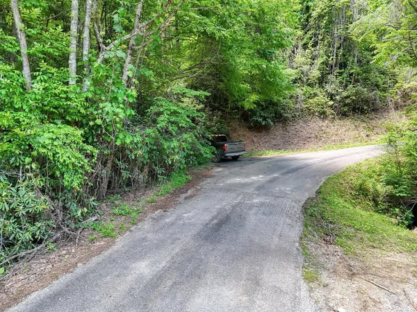 $300,000 | 779 Grindstone Road, Murphy, NC 28906