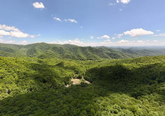 $300,000 | 779 Grindstone Road, Murphy, NC 28906