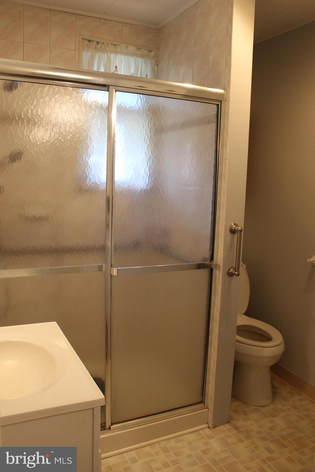 51 Chest-Georgetown Road Columbus, NJ 08022 - Photo 9 of 20