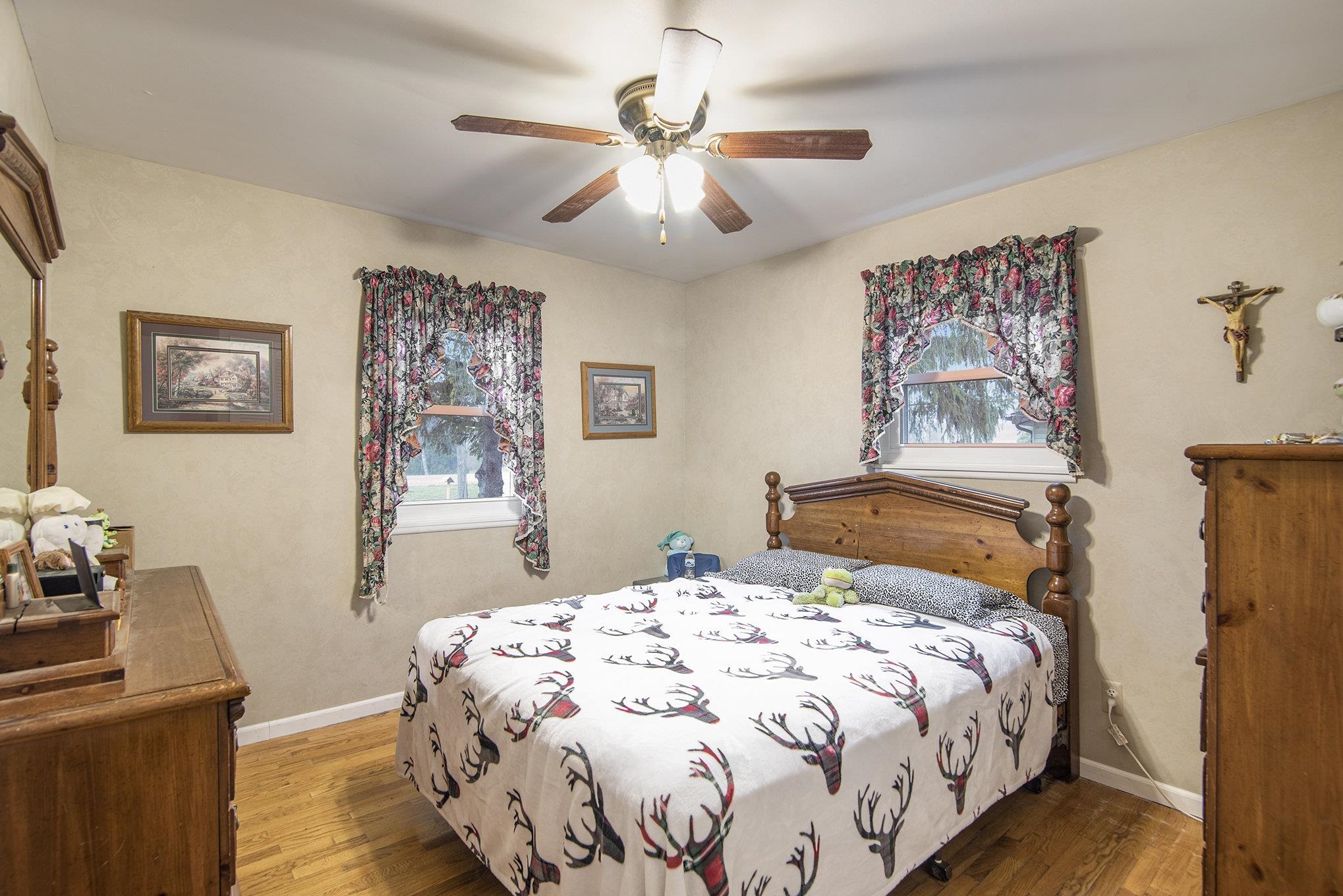 2472 North Irish Road Davison, MI 48423 - Photo 17 of 33 50106639-17.JPG