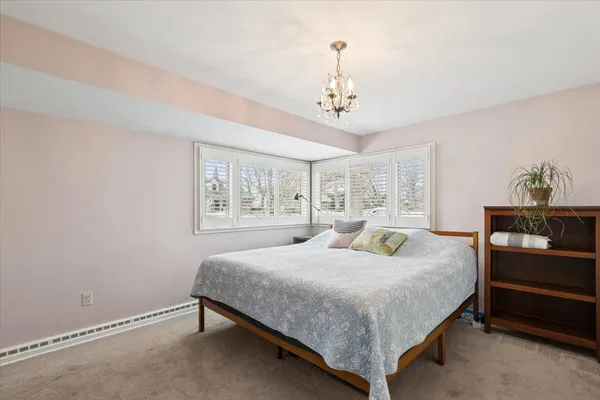 $665,000 | 214 Hancock Avenue, Lake Bluff, IL 60044