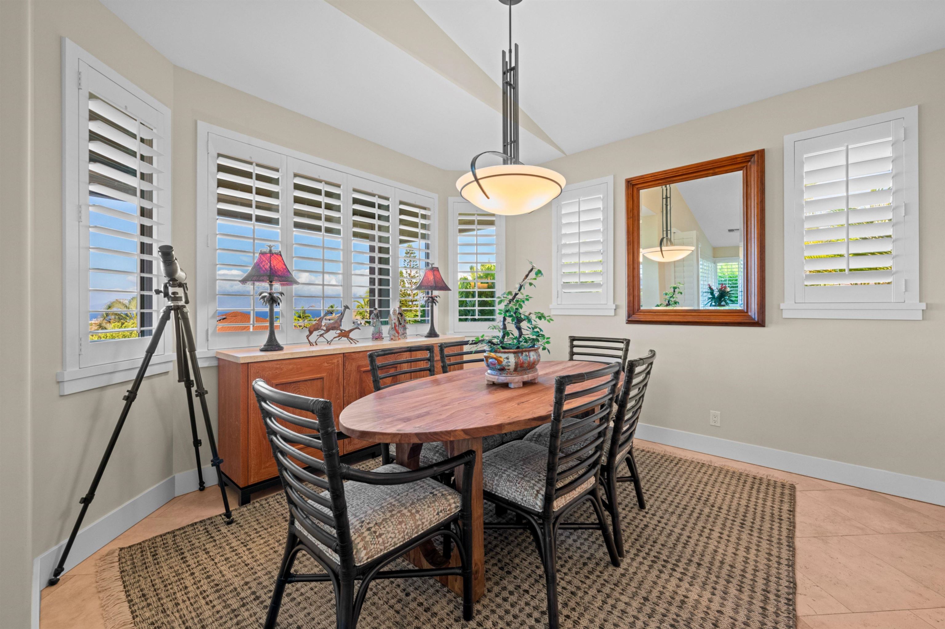 17 Kahana Ridge Place Lahaina, HI 96761 - Photo 15 of 50 a dining room with furniture and window
