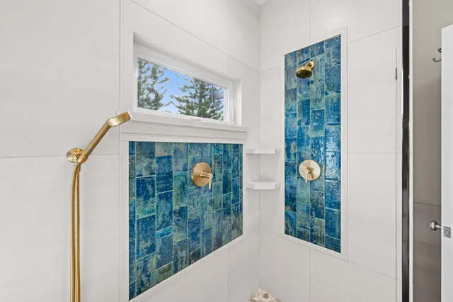 $2,888,000 | 17 Kahana Ridge Place, Lahaina, HI 96761