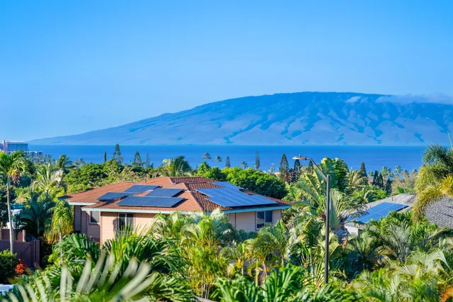 $2,888,000 | 17 Kahana Ridge Place, Lahaina, HI 96761