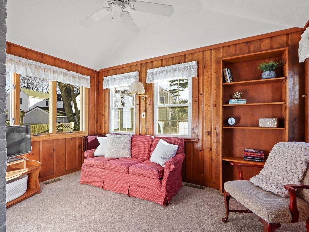30 Sherwood Road Natick, MA 01760 - Photo 9 of 27 Gallery Image 9