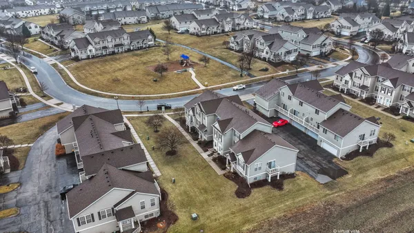 $289,900 | 1702 Fieldstone Drive North, Shorewood, IL 60404
