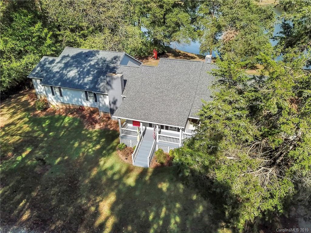 2299 Hough Road Lancaster, SC 29720 - Photo 3 of 46