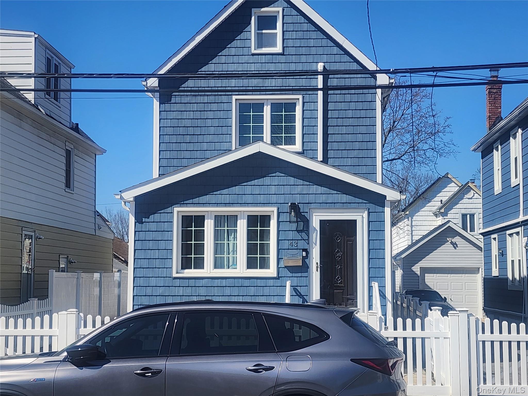 43 Dewitt Street Valley Stream, NY 11580 - Photo 1 of 40