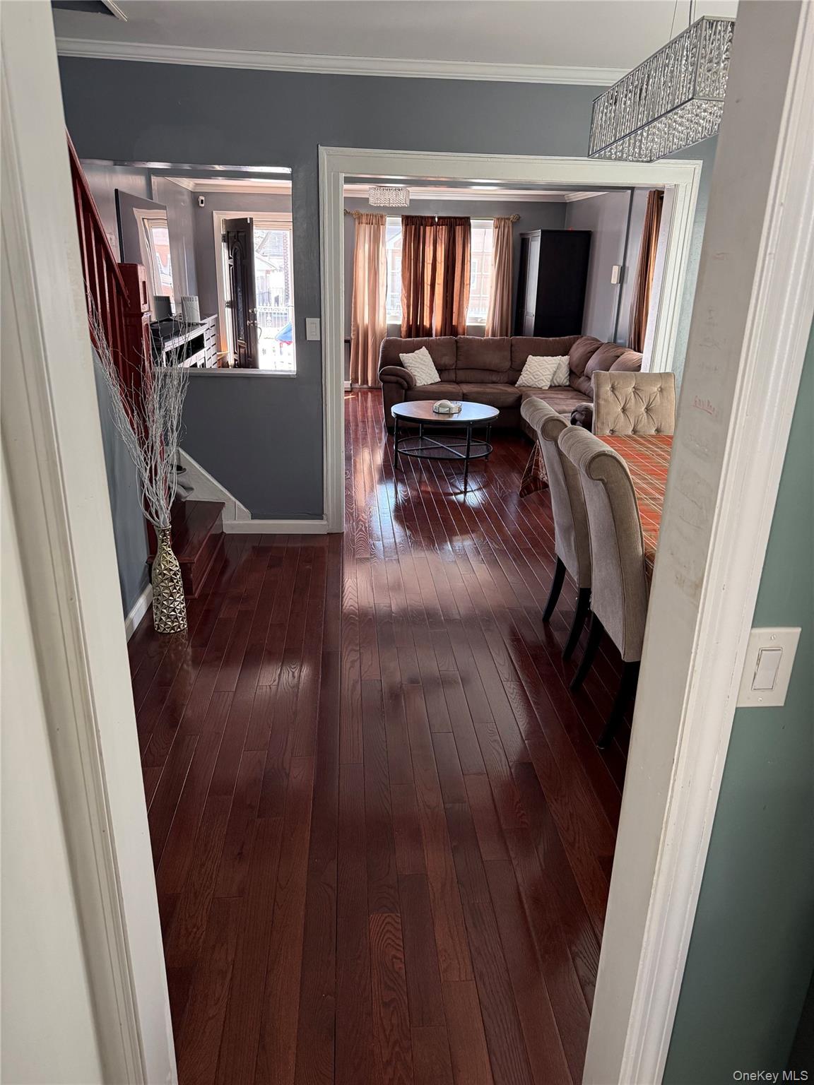 43 Dewitt Street Valley Stream, NY 11580 - Photo 11 of 40