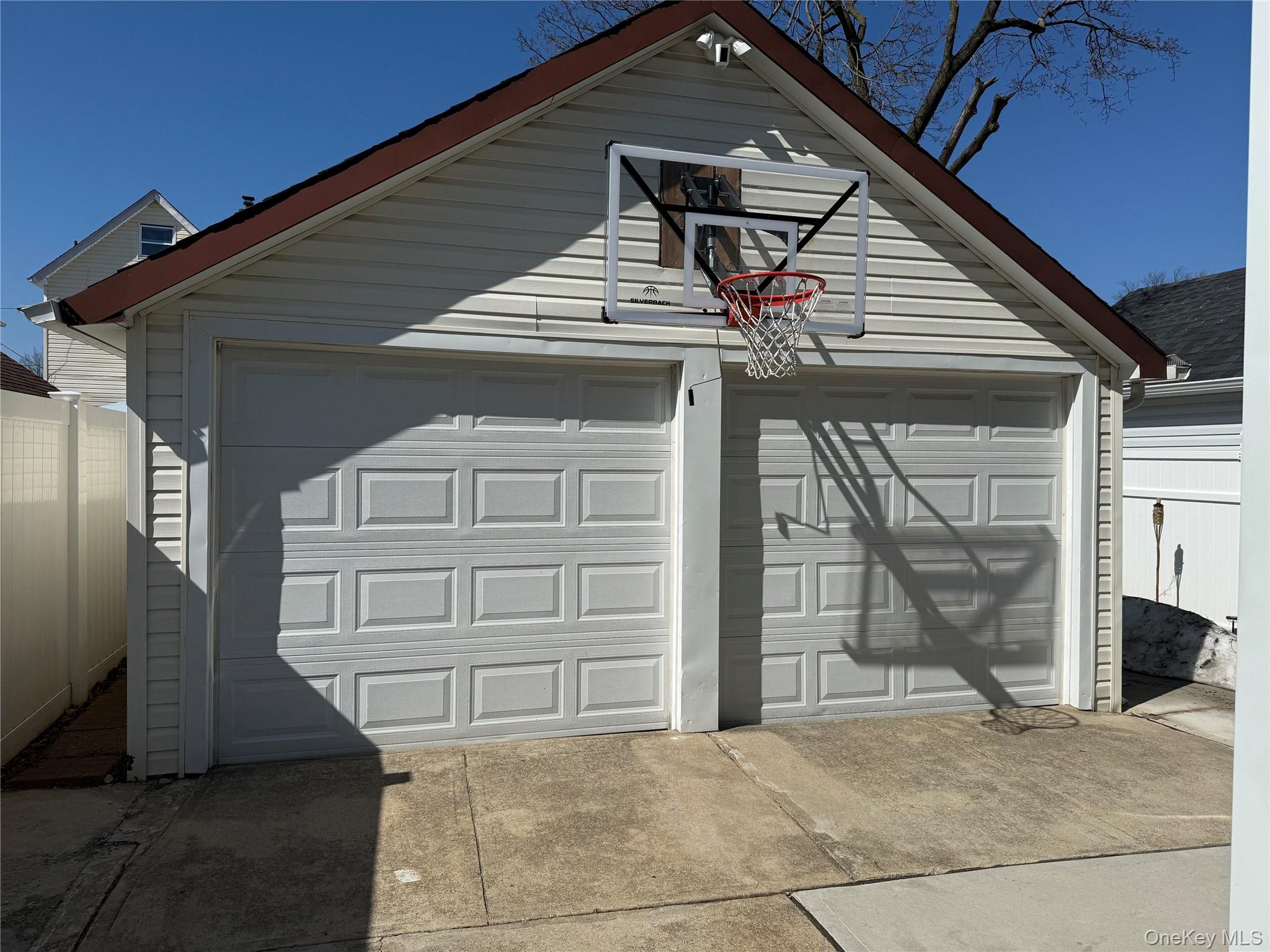 43 Dewitt Street Valley Stream, NY 11580 - Photo 36 of 40