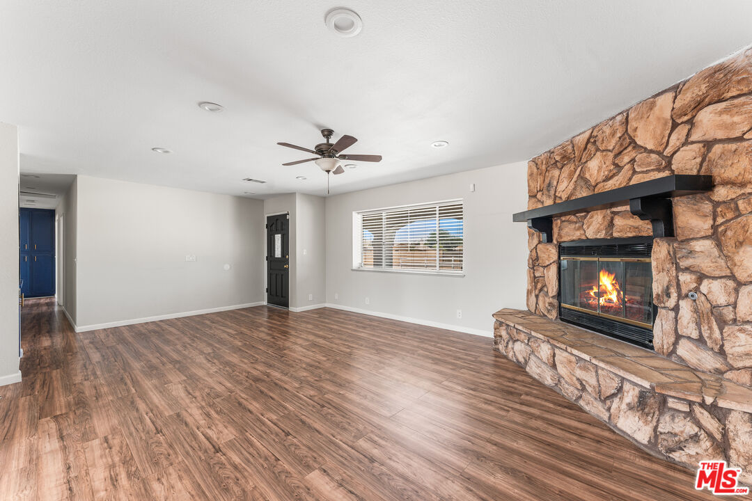 15361 Mondamon Road Apple Valley, CA 92307 - Photo 12 of 56
