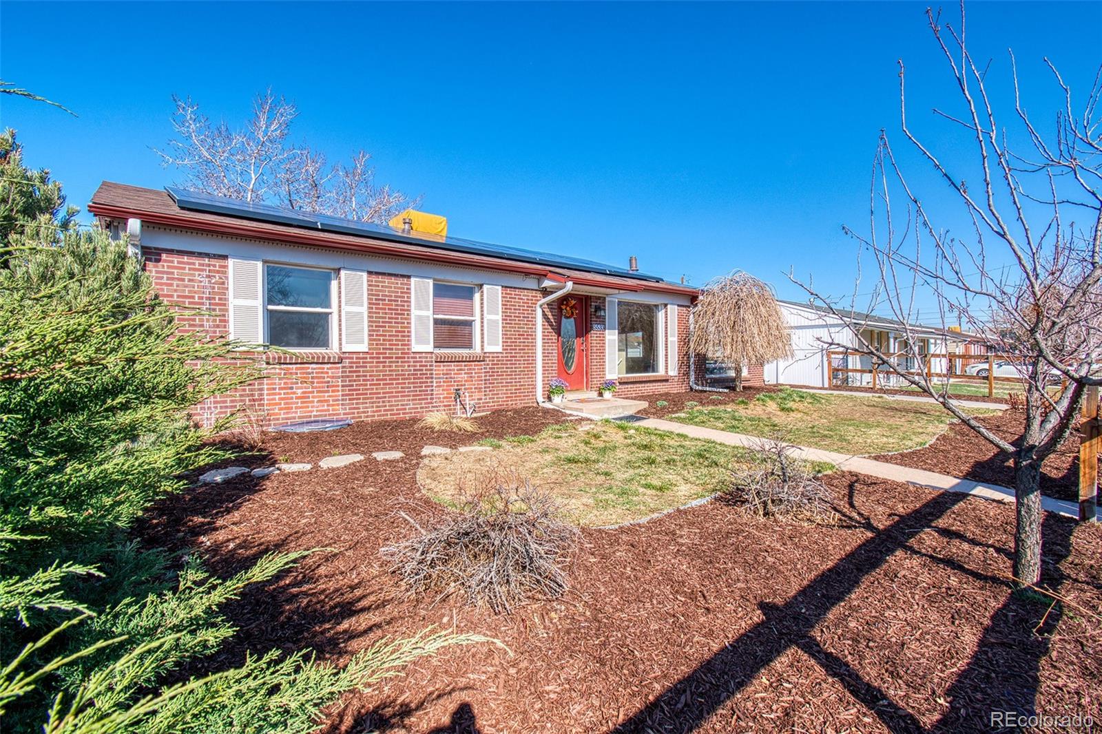 5533 Raritan Way Denver, CO 80221 - Photo 2 of 30