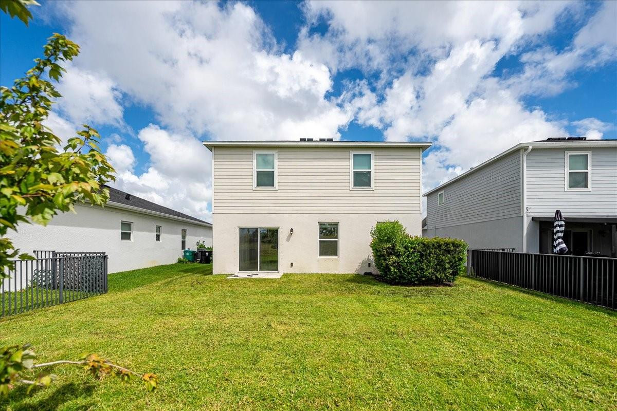 9487 Ligorio Way Port St. Lucie, FL 34987 - Photo 12 of 32 Photo 13
