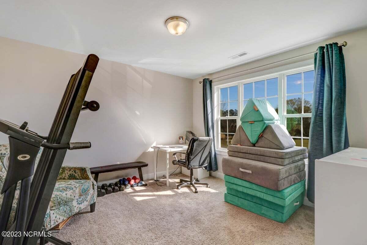 407 Pointe Drive La Grange, NC 28551 - Photo 23 of 41 407 Pointe Dr-37