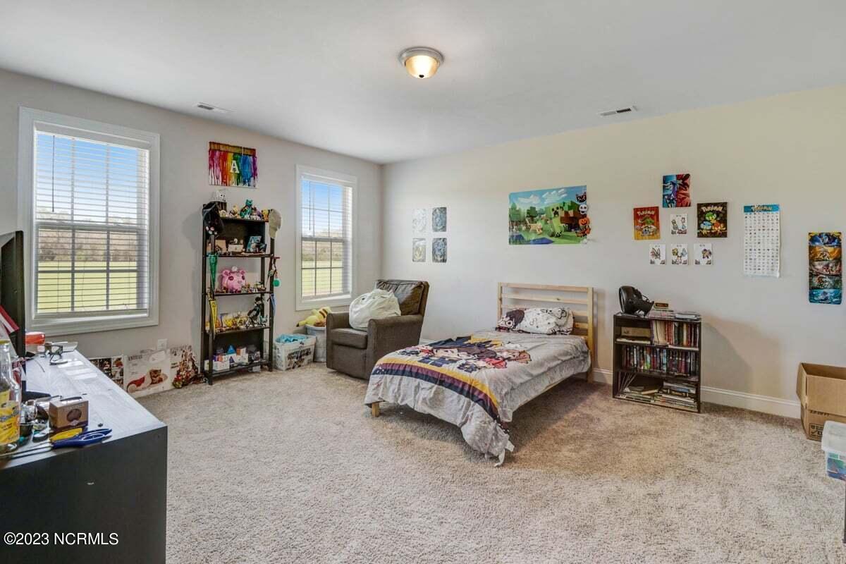 407 Pointe Drive La Grange, NC 28551 - Photo 24 of 41 407 Pointe Dr-38