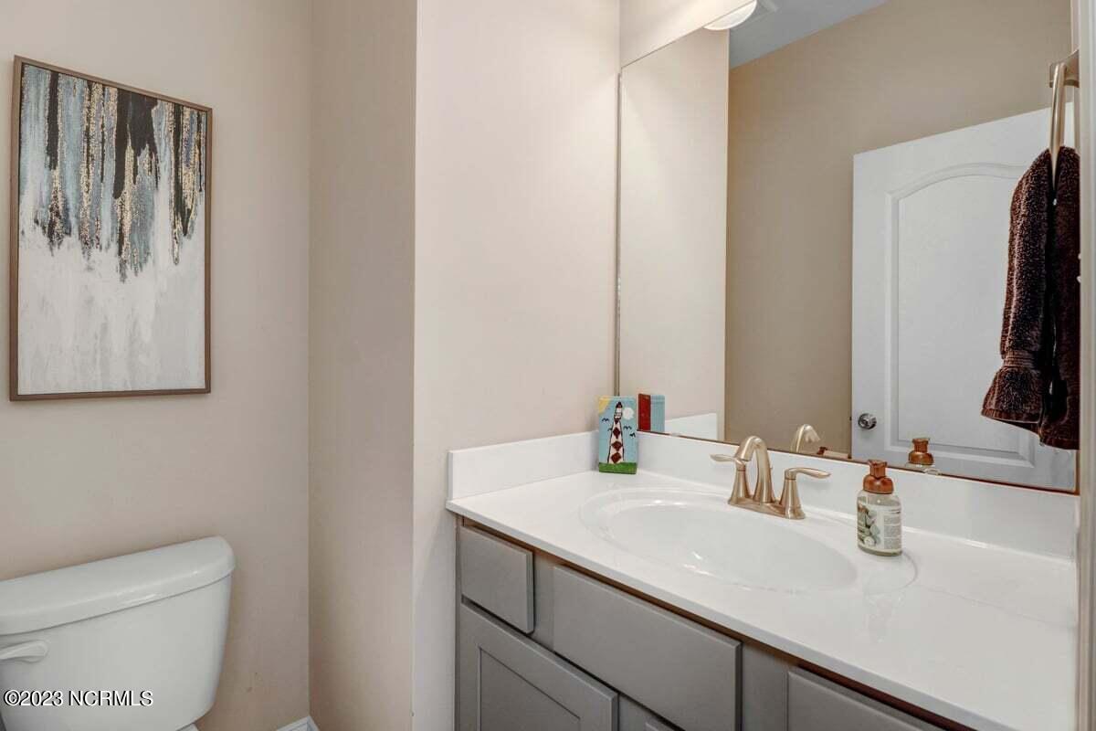 407 Pointe Drive La Grange, NC 28551 - Photo 26 of 41 407 Pointe Dr-39