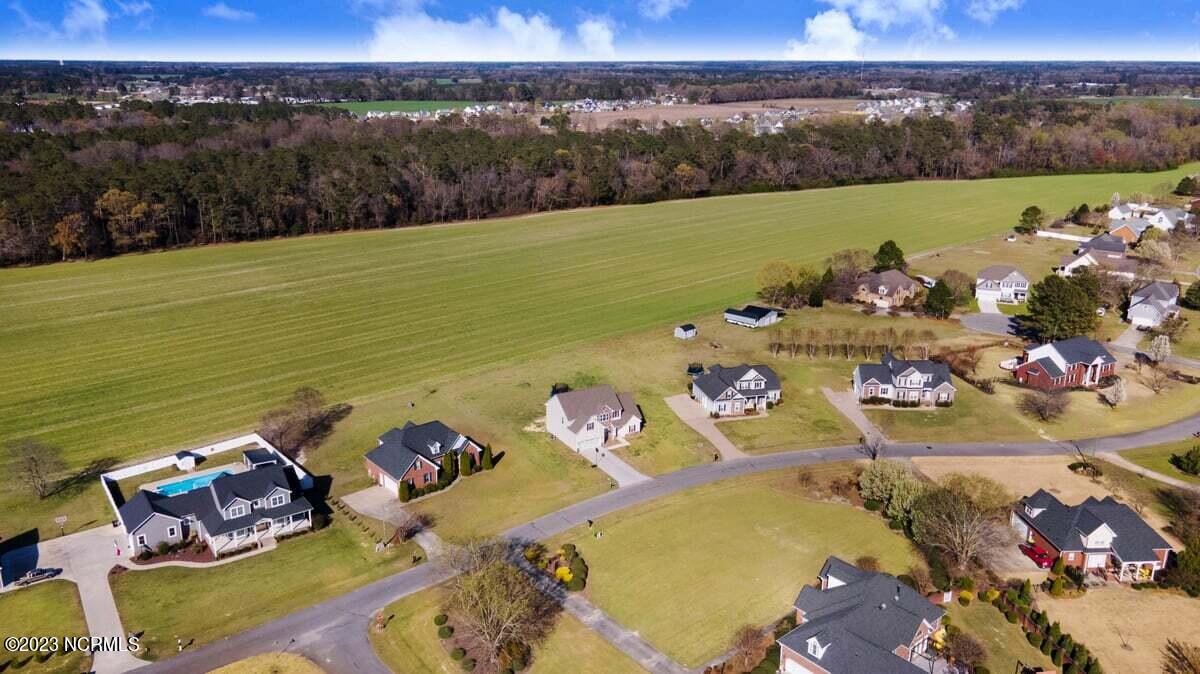 407 Pointe Drive La Grange, NC 28551 - Photo 34 of 41 407 Pointe Dr-9