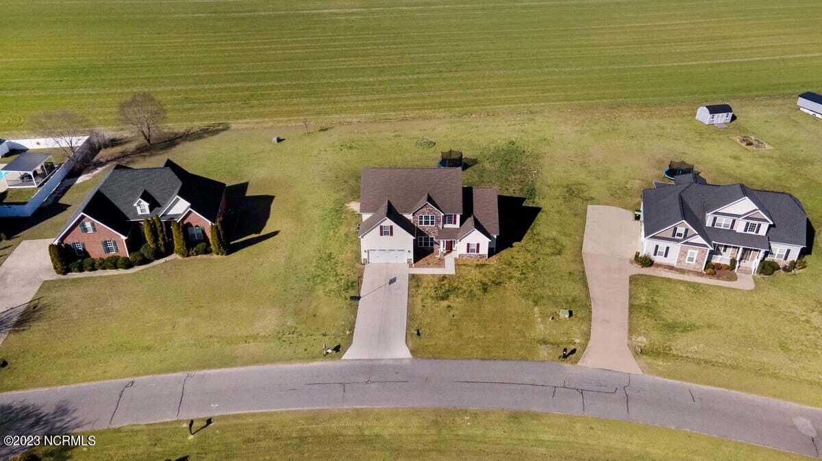 407 Pointe Drive La Grange, NC 28551 - Photo 36 of 41 407 Pointe Dr-11