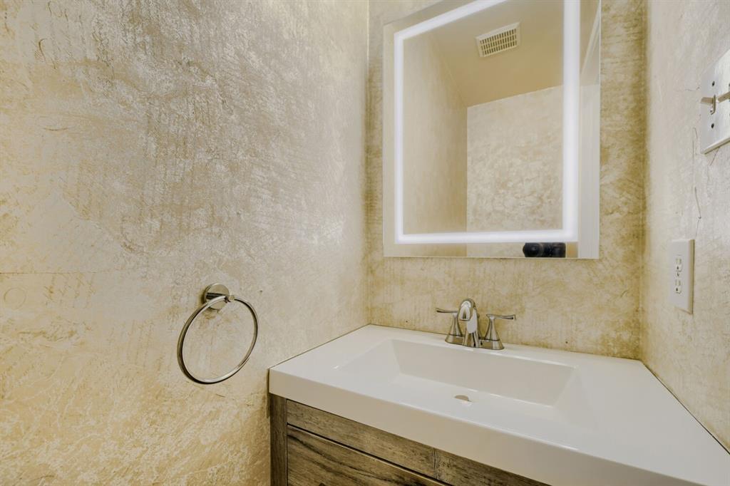 5429 Rocky Mountain Road Fort Worth, TX 76137 - Photo 22 of 31