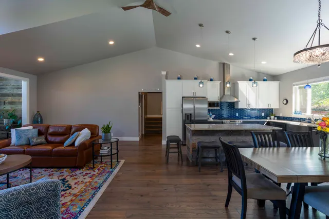 $925,000 | 941 Eastridge Drive, Hailey, ID 83333