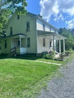$950 | 91 Condon Road, Unit 3, Stillwater, NY 12170