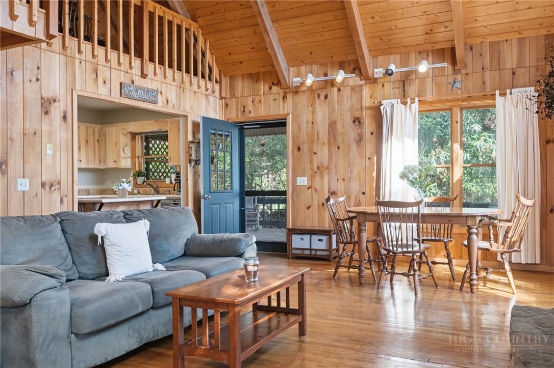 83 Pine Ridge Loop Newland, NC 28657 - Photo 4 of 32