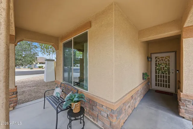 $395,000 | 2303 West Desert Lane, Phoenix, AZ 85041