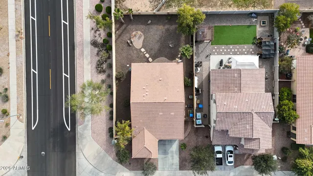 $395,000 | 2303 West Desert Lane, Phoenix, AZ 85041