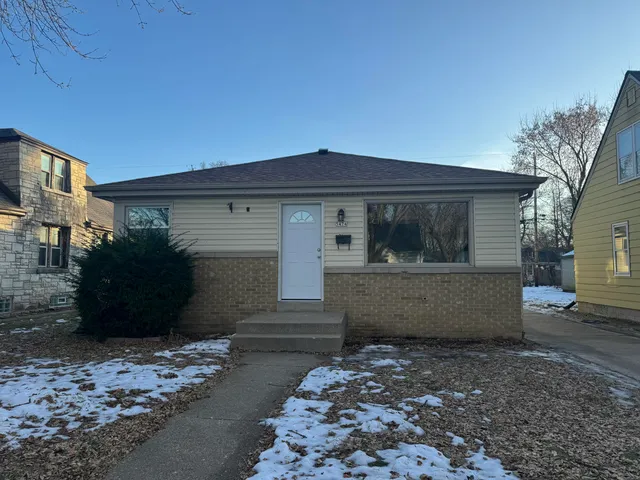 $219,900 | 5474 North 56th Street, Milwaukee, WI 53218