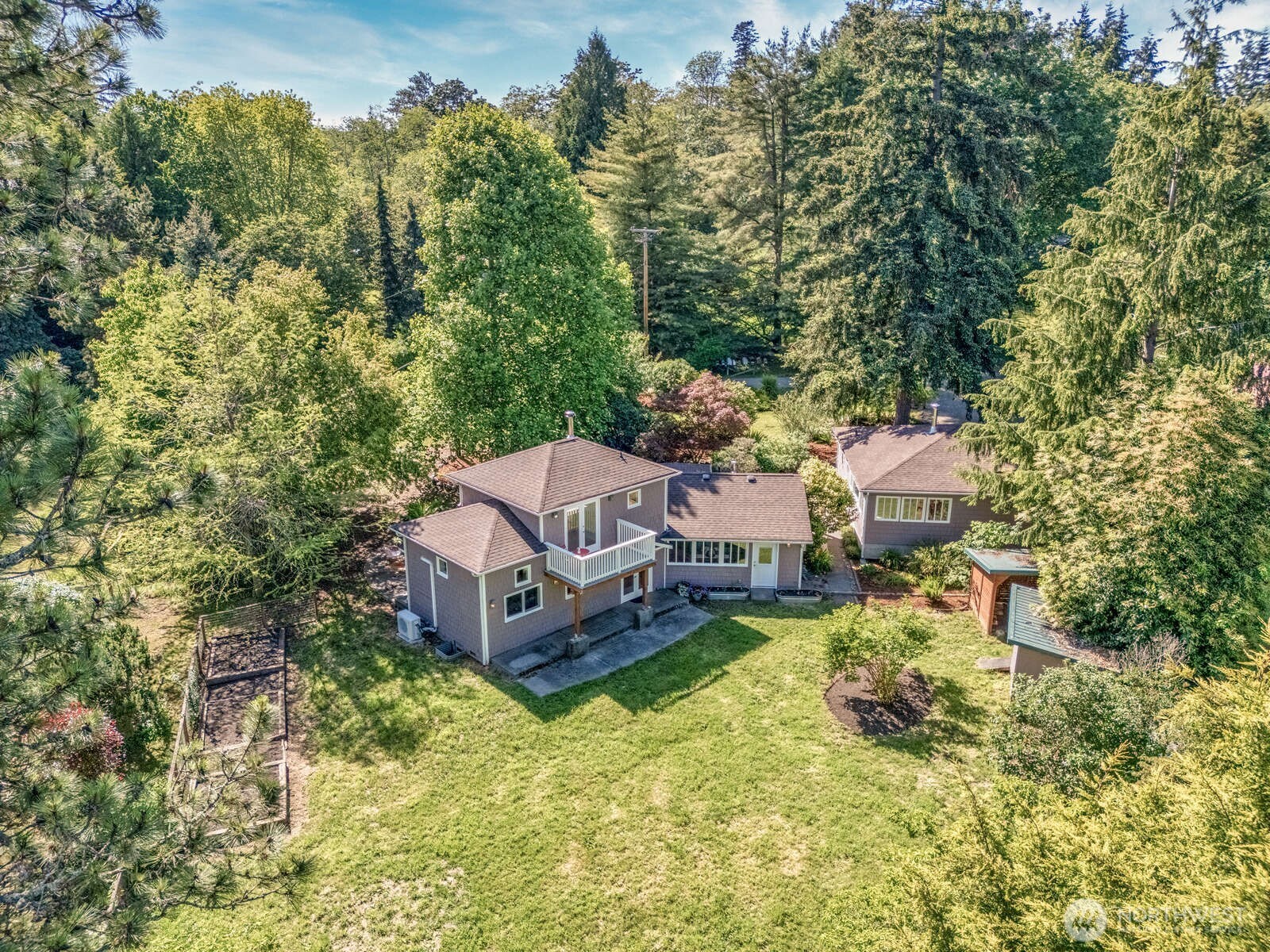 22604 Deppman Road Southwest Vashon, WA 98070 - Photo 33 of 40