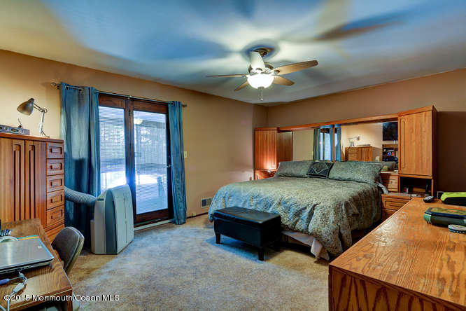 805 Cassville Road Jackson, NJ 08527 - Photo 20 of 36 805 Cassville Rd Jackson NJ-small-018-Be