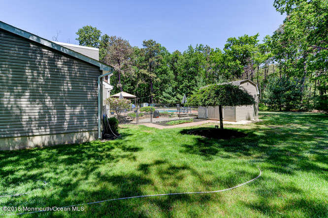 805 Cassville Road Jackson, NJ 08527 - Photo 28 of 36 805 Cassville Rd Jackson NJ-small-027-Vi