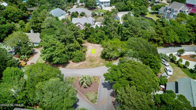 $349,900 | 101 Windjammer Cove, Emerald Isle, NC 28594