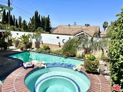 $1,400,000 | 10205 Fairgrove Avenue, Tujunga, CA 91042