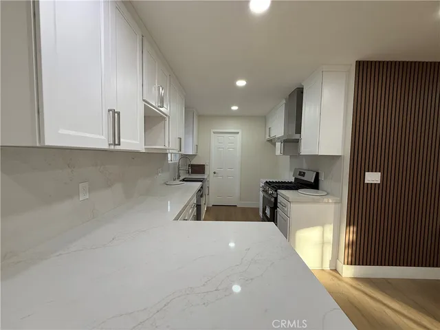 $4,500 | 9123 Woodley Avenue, North Hills, CA 91343