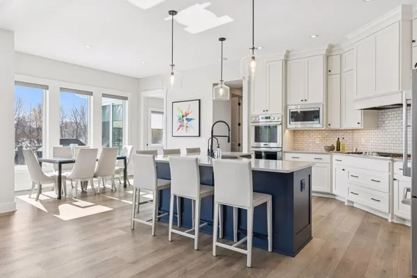 $1,850,000 | 16865 46th Avenue North, Plymouth, MN 55446