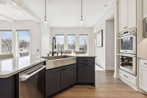 $1,850,000 | 16865 46th Avenue North, Plymouth, MN 55446