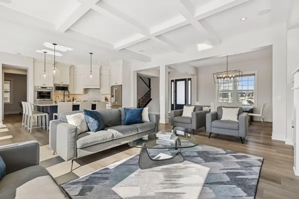 $1,850,000 | 16865 46th Avenue North, Plymouth, MN 55446