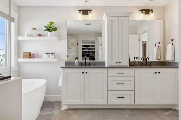 $1,850,000 | 16865 46th Avenue North, Plymouth, MN 55446