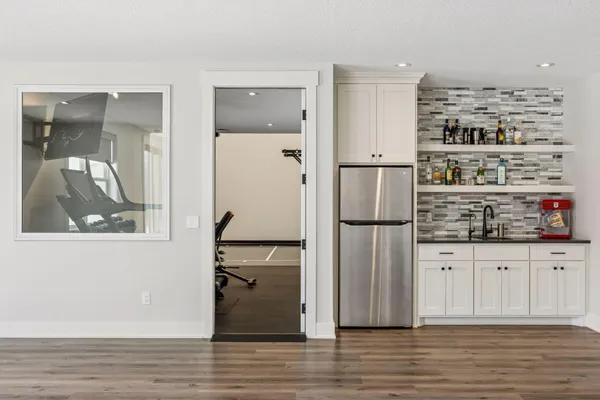 $1,850,000 | 16865 46th Avenue North, Plymouth, MN 55446