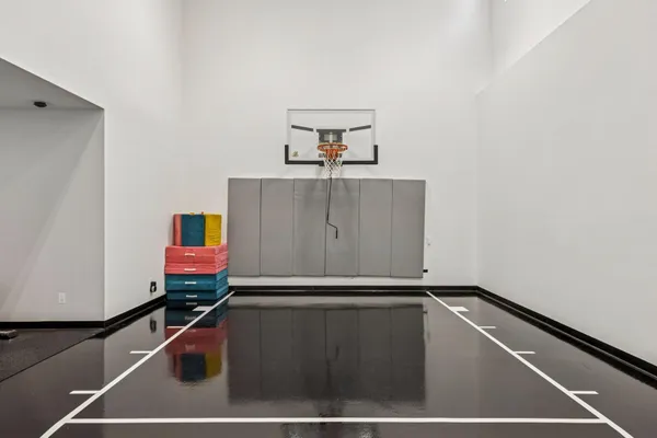 $1,850,000 | 16865 46th Avenue North, Plymouth, MN 55446