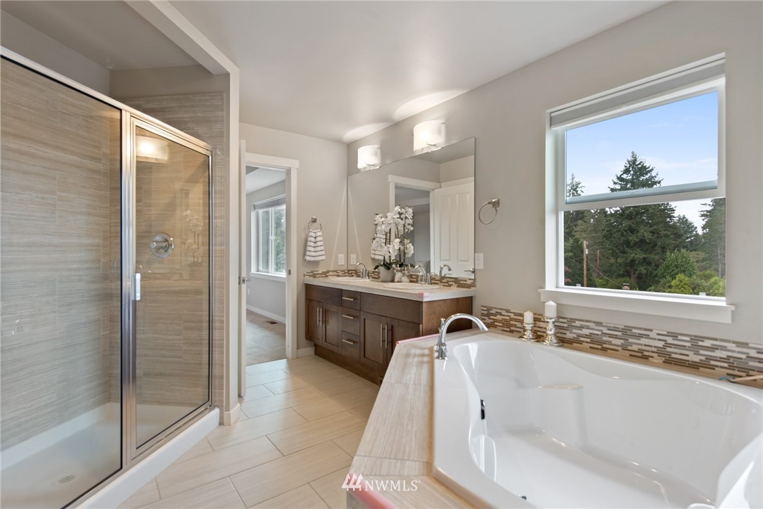 17511 Meridian Place West Bothell, WA 98012 - Photo 21 of 31